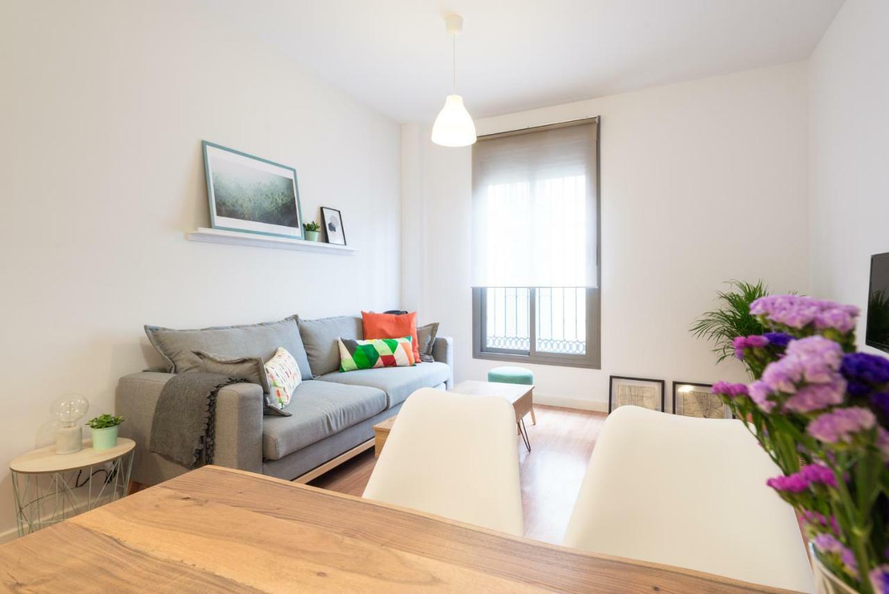 Homely Malaga Plaza Montano מראה חיצוני תמונה