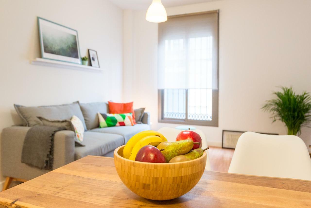 Homely Malaga Plaza Montano מראה חיצוני תמונה