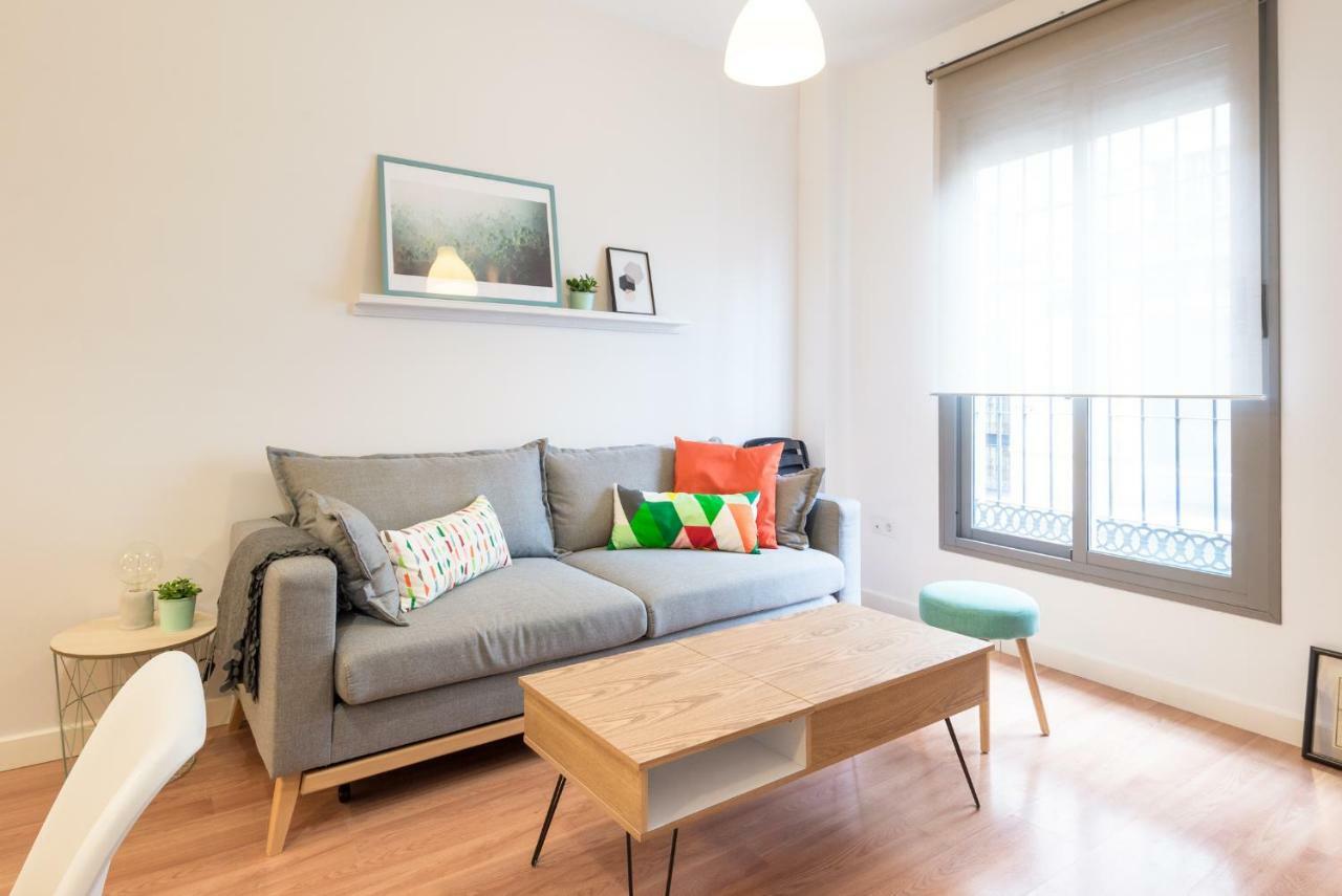 Homely Malaga Plaza Montano מראה חיצוני תמונה